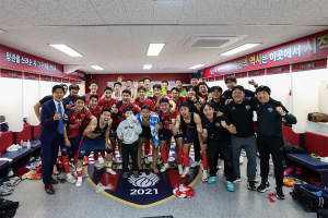 막 올리는 ‘드라마 2편’ 김천상무, 광주 상대 2연승 노린다