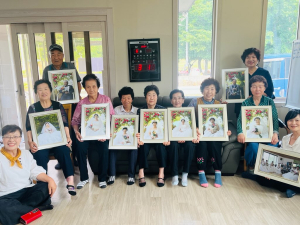 치유농장 연원당, 경산 용성면 어르신에 사진 촬영 봉사