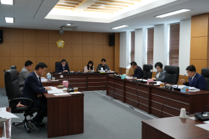 영천시의회 산업건설위원회, 8건 안건 심사…활동 마무리
