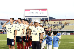 김천상무, 최기윤 멀티골로 대전 꺾고 2연승