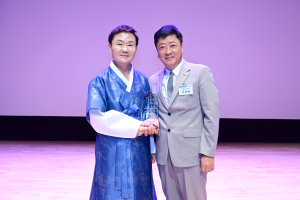 고령군, 경북도 선정 지방세 성실납세자 표창패 전달