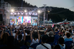 낭만가득 울릉 해변가요제…관람객 들썩