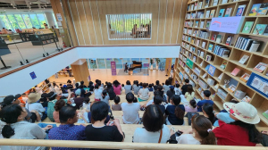 ‘음악이 흐르는 상주시립도서관’