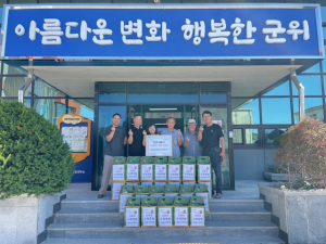 대구 군위군 부계면, 어르신들 원기 회복 위한 수박 기탁 줄이어