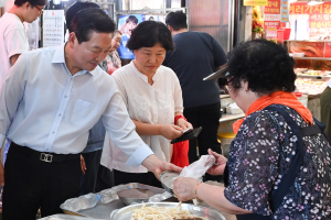 대구시 남구, 추석 맞아 전통시장 살리기 동참