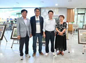 경북도청서 김천시 김명숙 작가 작품 전시회