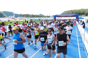 대한민국의 숨 울진…금빛 레이스 펼치다