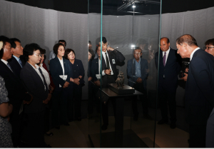 상주박물관 ‘국보 순회전’ 6천여 명 북적