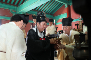 “옛 성현들 학덕 추모” 추계 석전대제 봉행