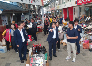 김성섭 중기 차관, 포항서 전통시장 살리기