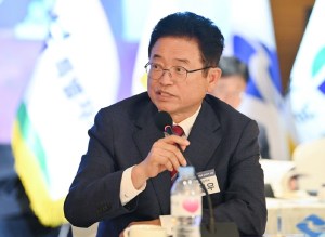 이철우 도지사 “영호남 힘 합쳐 남부권 발전”