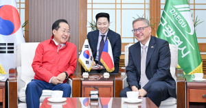 홍준표 대구시장, 주한체코대사와 면담