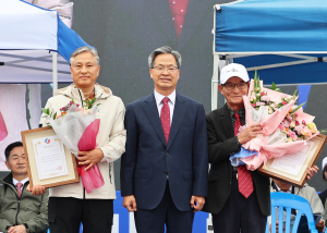 황영삼ㆍ김병문 씨 ‘영양군민상’ 수상