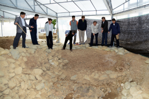 “쪽샘지구 발굴기간 단축해주오”