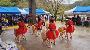 포항시 우창동, 경로잔치ㆍ작은음악회…경로효친ㆍ문화생활 기회 제공