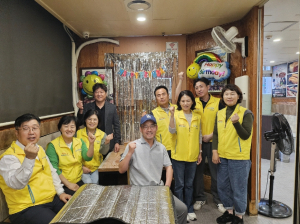 포항시 장량지역사회보장협의체, 생일축하사업 ‘오늘의 주인공은 나야 나~!’실시
