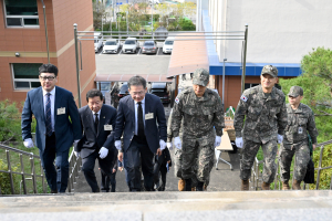 대구시 군위군 “전사자 유해 가족의 품으로”