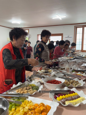 ㈜비즈허브, 어르신 마을잔치 ‘웃음꽃’