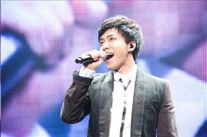 이승기, 日 부도칸서 매력 만점 무대
