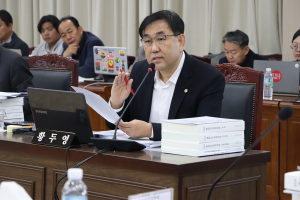 황두영 의원, 안동 A여중 교장 성비위 사건 처리 교육청 늦장 대응 질타