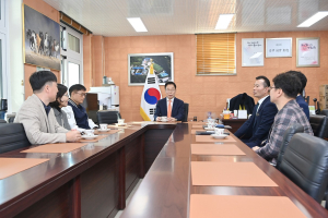 임종식 경북교육감, 수능 일주일 앞두고 안동고와 길원여고 방문 격려