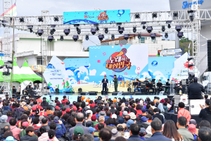 ‘죽변항 수산물 축제’ 울진의 맛과 멋 흠뻑