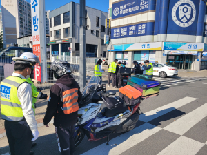 안동경찰서, 굉음유발ㆍ불법이륜차 합동 단속 실시