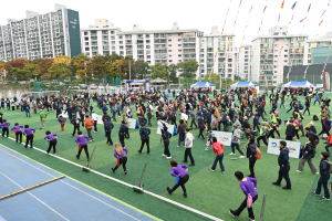 앞산사랑 가족건강 등산대회…대구시 남구, 간식ㆍ체험거리 제공