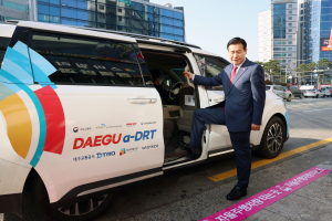 대구 동성로 일대서 ‘a-DRT 차량’ 첫 주행