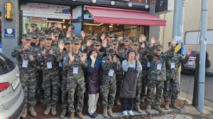 해병대 전역 예정자 미식투어…제2 고향 ‘포항의 맛ㆍ멋’ 체험