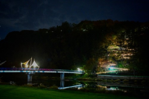 청도군, 덕절산 생태공원 데크로드 경관조명 설치