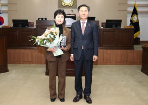 김귀임 영양군의원 ‘경북도 의정봉사대상’ 수상