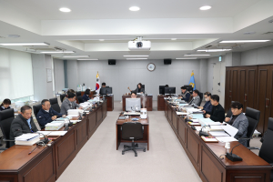 포항시의회 예결특위, 내년 예산안 심사 돌입