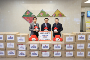 서민금융진흥원 대구경북지역본부, 중구청에 생필품 세트 600개 기탁