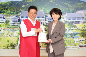 경북도, 외교 채널 가동 APEC 성공 힘모은다