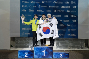 ‘2025 UIAA 청송 아이스클라이밍 월드컵 대회’ 이영건 선수 금메달 획득