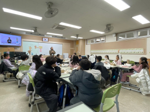 포스코 “새 친구와 영어 배우며 알찬 방학”