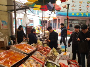 김천시 상하수도과, 설맞이 전통시장 장보기 행사