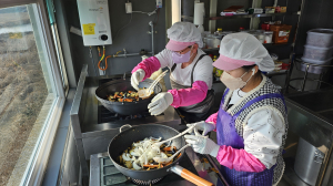 의성, 자활근로사업단 마카다푸짐찬 개소