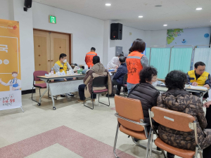 ‘어르신 무료 진료’ 일일 병원 된 포항시 청림동