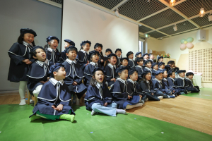 포스코 직장어린이집 원아 “졸업했어요”