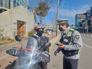 영주경찰서, 이륜차량 법규위반 단속 강화
