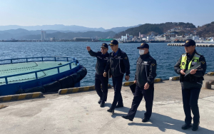 울진해양경찰서장 ‘울진대게와 붉은대게 축제’ 현장점검