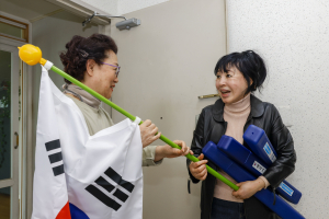 칠곡 무성아파트 나라사랑 태극기 물결