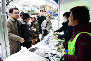 대구 동구 농특산물 판매행사 흥행 중