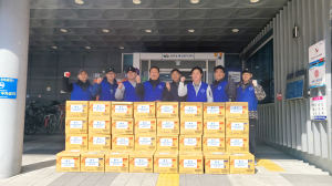 한국자유총연맹 대구 동촌동 위원회, 라면 40박스 기탁