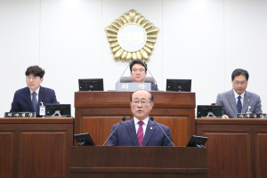 배성도 칠곡군의원 “풀베기 사업 통합관리해야”