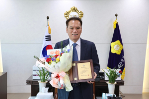 하중호 대구 동구의회 의원 ‘대한민국의정봉사상’ 수상