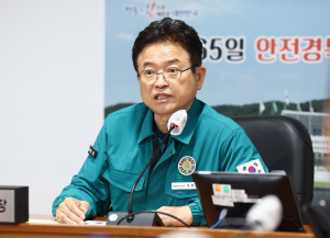 이철우 경북도지사  “의성 지역 특별재난지역 선포하고, 산불 진화 2만 리터 이상 수송기 적극 도입해야”