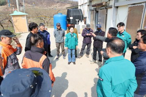 상주시의회, 저온피해지역 배 농가 방문